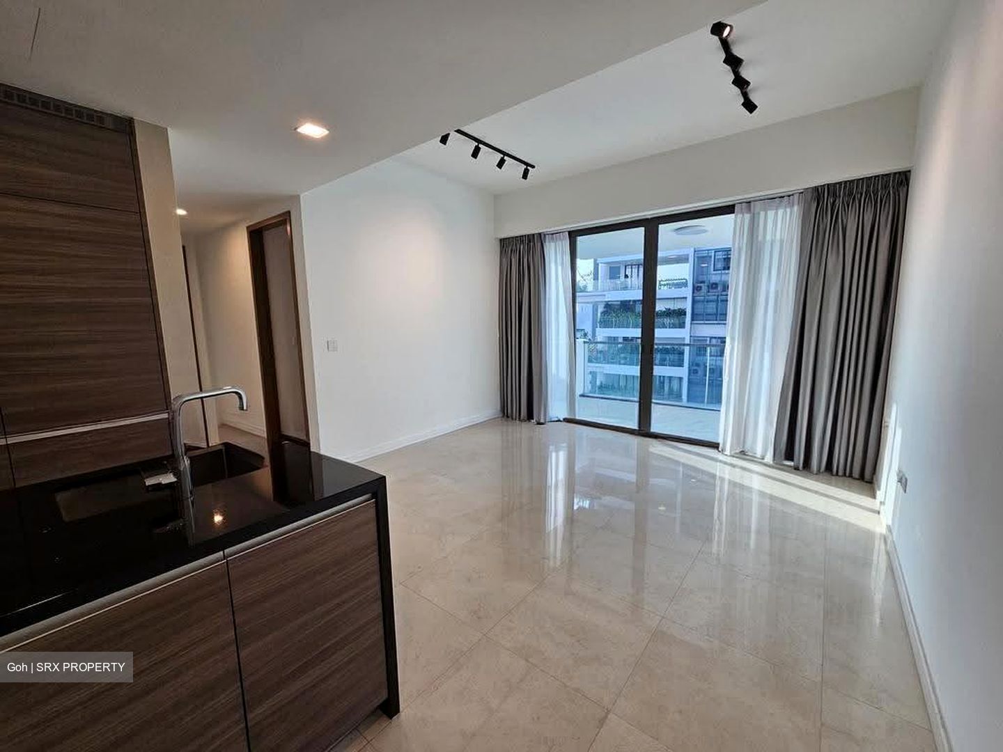 8 Saint Thomas (D9), Condominium #613586801